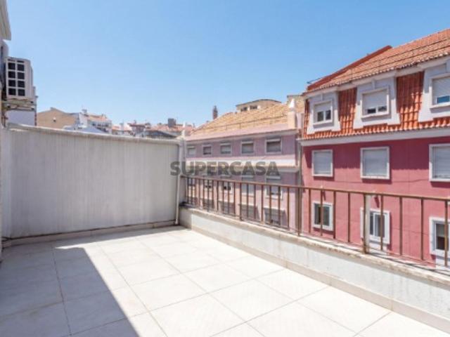 Casa venda em Bairro de Campolide, Lisboa