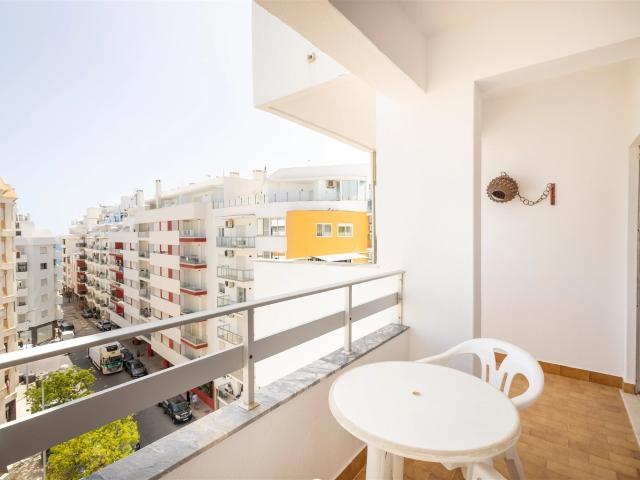 Apartamento venda em Armação De Pêra, Faro