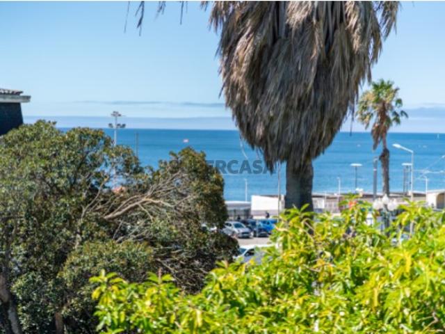 Casa venda em Centro Urbano Comercial do Estoril, Cascais