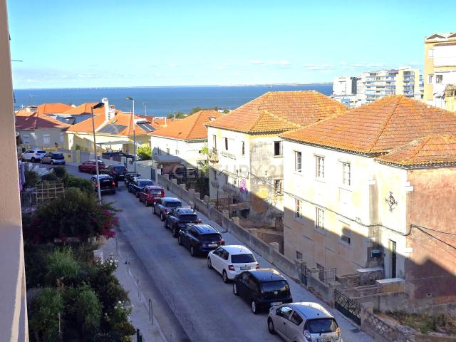 Apartamento venda em Ginjal, Almada