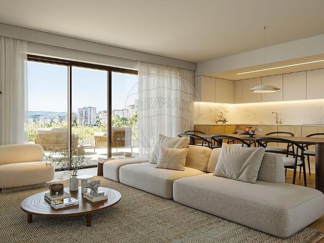Apartamento venda em Urbanização do Almirante, Loures