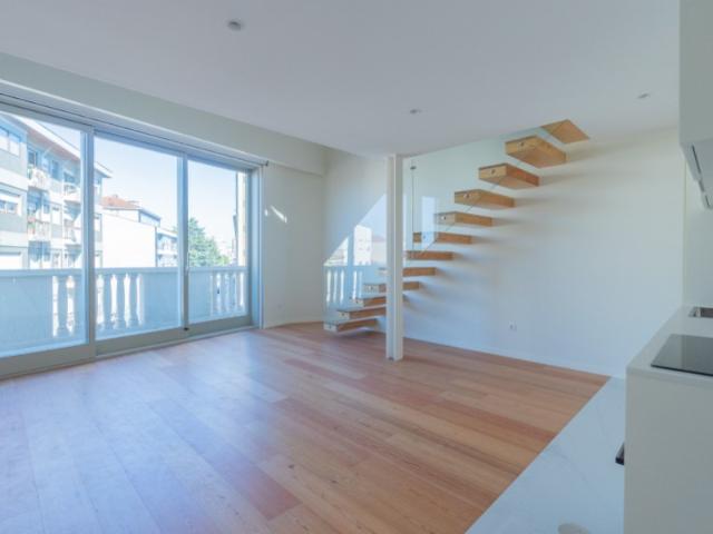 Duplex venda em Porto, Cedofeita