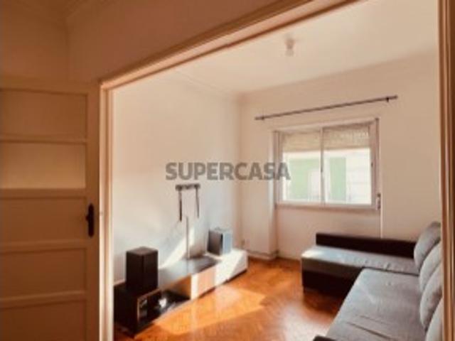 Casa venda em Damaia, Amadora