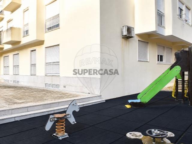 Casa venda em Alenquer (Santo Estêvão e Triana), Alenquer