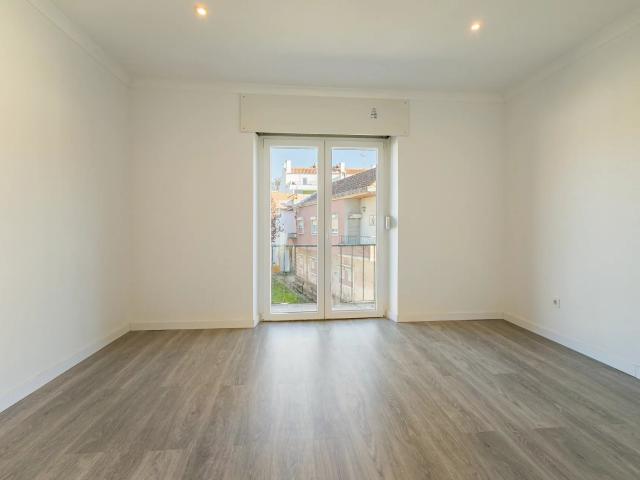 Apartamento alugar em Moita, Alhos Vedros