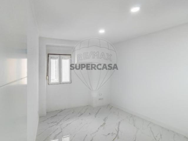 Casa venda em Cova da Piedade, Almada