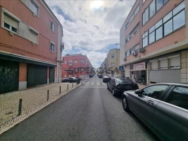 Casa venda em Picheleira, Lisboa
