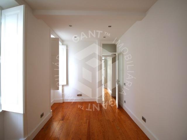 Apartamento alugar em Restelo, Lisboa