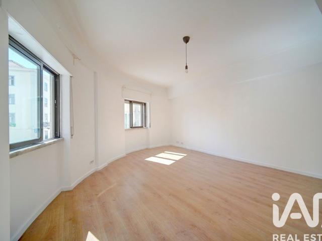 Apartamento alugar em Santo António do Estoril, Cascais