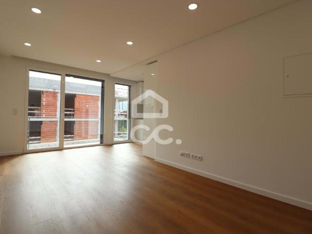 Apartamento alugar em Coimbrã, Sé Nova