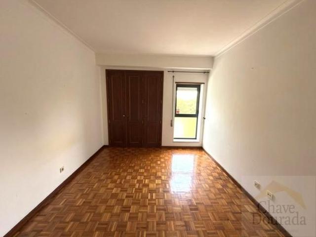 Apartamento alugar em São Romão, Coimbra
