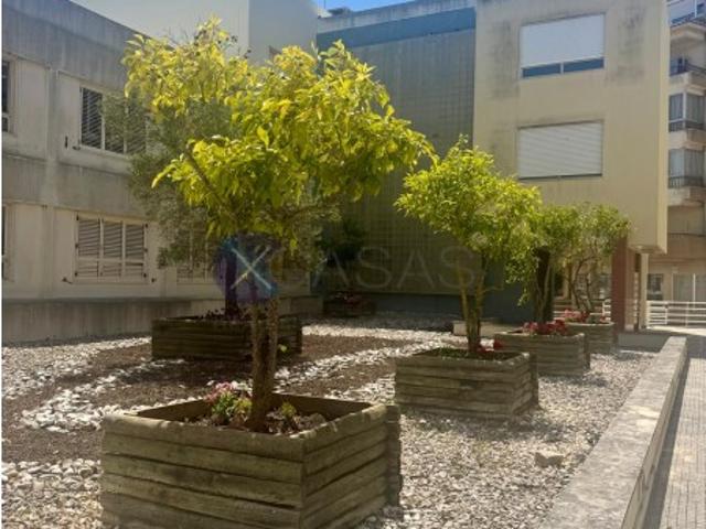 Apartamento alugar em Carcavelos, Cascais