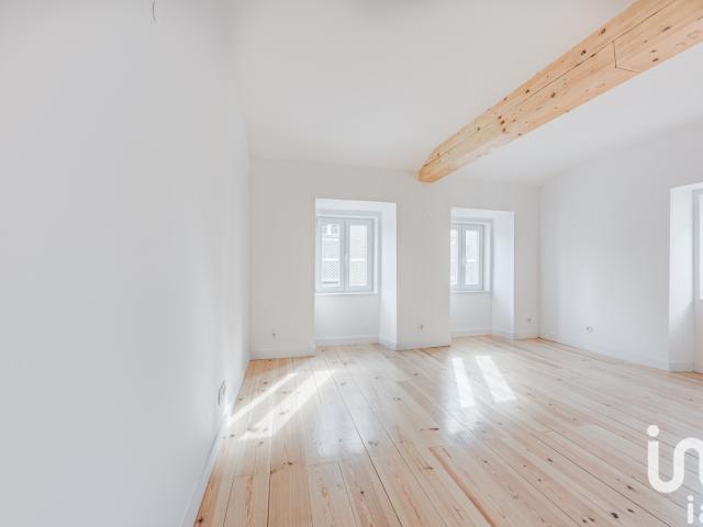 Apartamento alugar em Lapa, Lisboa