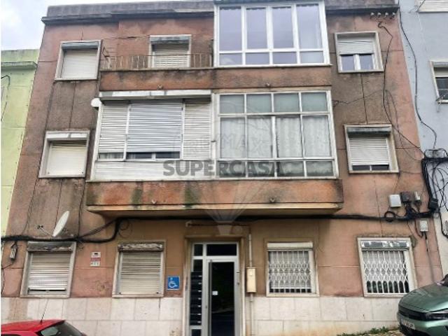 Casa venda em Falagueira, Amadora