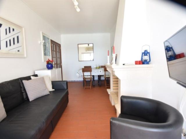 Apartamento alugar em Armação De Pêra, Faro