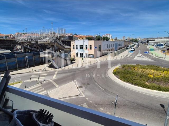 Apartamento venda em Damaia, Amadora