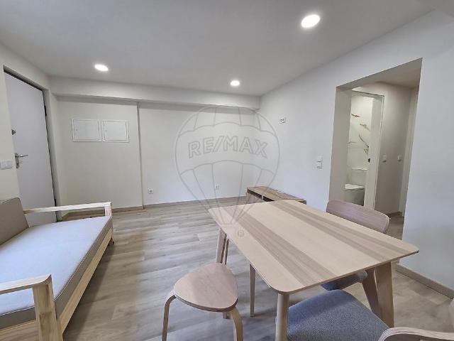 Apartamento alugar em Bairro dos Capuchos, Leiria