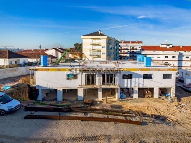 Casa venda em Casal dos Matos, Leiria