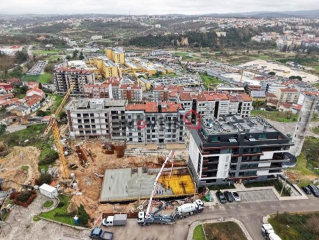 Casa venda em Casal dos Matos, Leiria