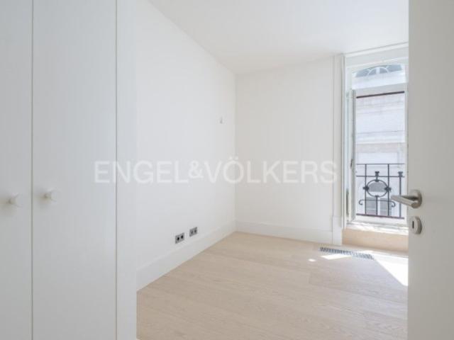 Apartamento alugar em Avenidas Novas, Lisboa