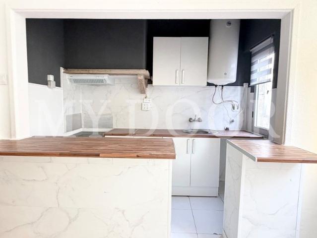 Apartamento alugar em Santiago Dos Velhos, Lisboa