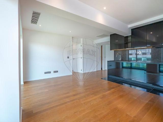 Apartamento alugar em Avenidas Novas, Lisboa