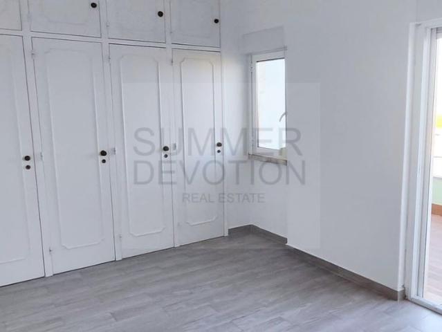 Apartamento alugar em Núcleo Urbano Histórico de Oeiras, Oeiras