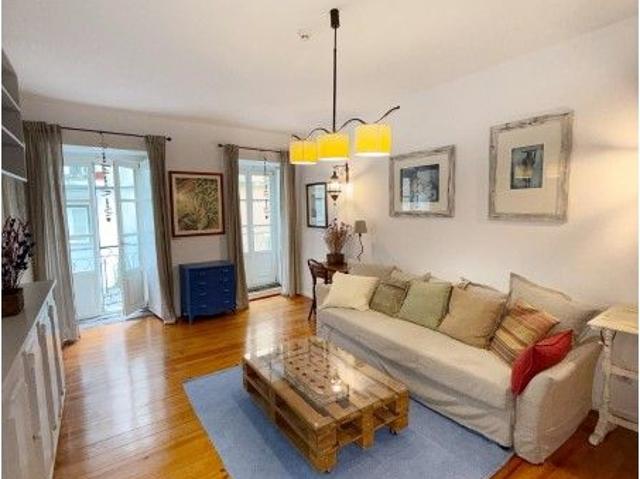 Apartamento alugar em Misericórdia, Lisboa