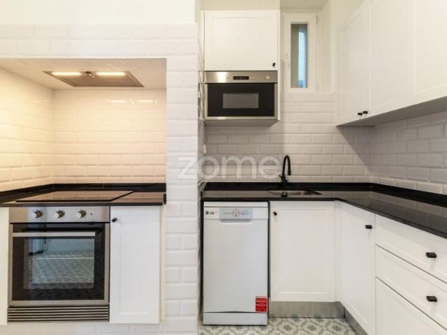 Apartamento alugar em Estrela, Lisboa