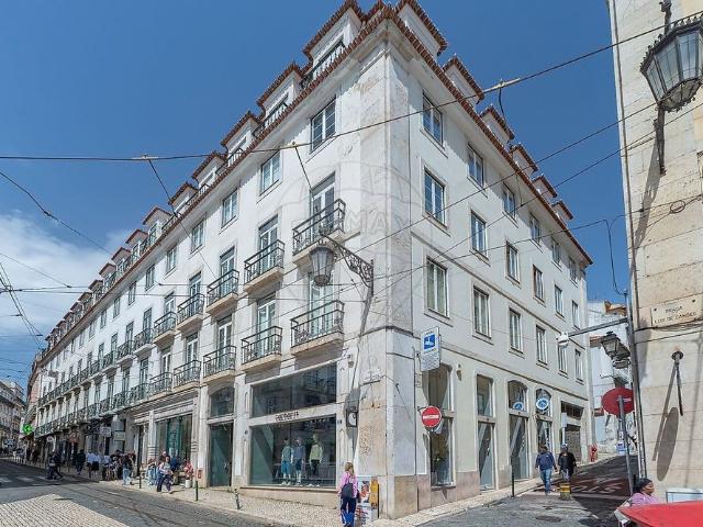 Apartamento alugar em Misericórdia, Lisboa