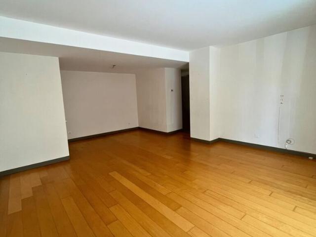 Apartamento alugar em Estrela, Lisboa