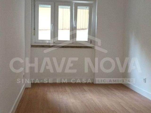 Apartamento alugar em Campo de Ourique, Lisboa