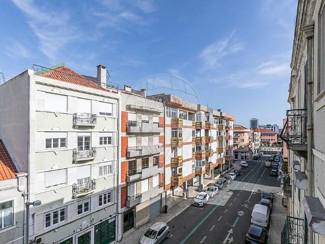 Apartamento alugar em Avenidas Novas, Lisboa
