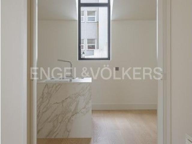Apartamento alugar em Avenidas Novas, Lisboa