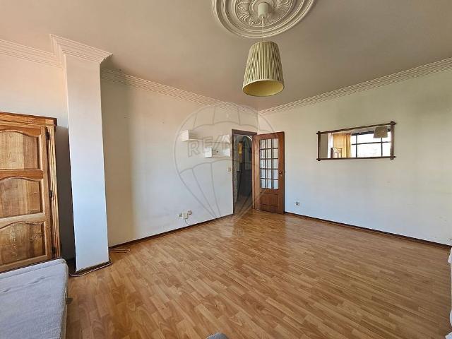 Apartamento alugar em Santo António do Estoril, Cascais