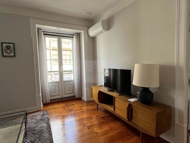 Apartamento alugar em Estrela, Lisboa