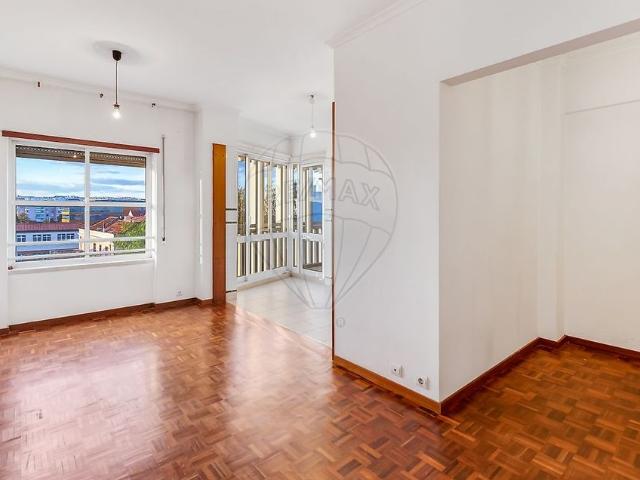 Apartamento alugar em Odivelas, Lisboa