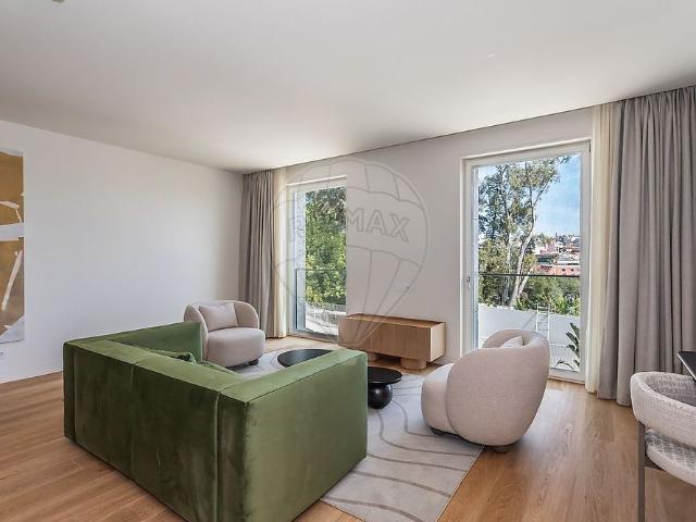 Apartamento alugar em Santo António, Lisboa