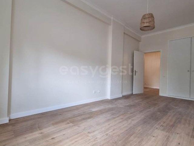 Apartamento alugar em Lisboa