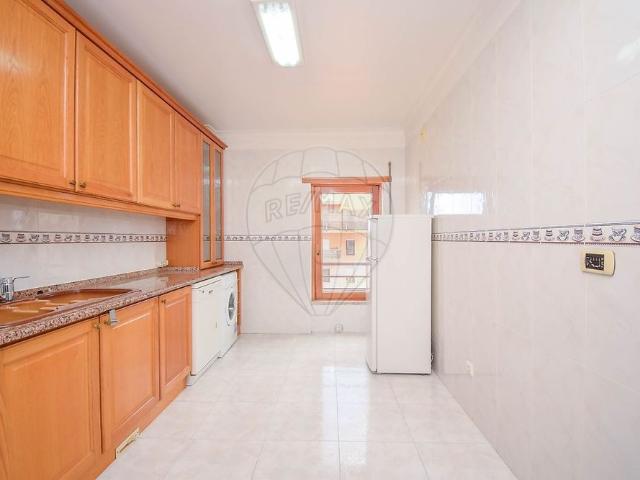 Apartamento alugar em Núcleo Urbano Histórico de Oeiras, Oeiras