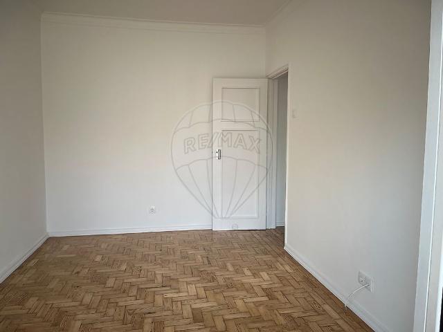 Apartamento alugar em Damaia, Amadora