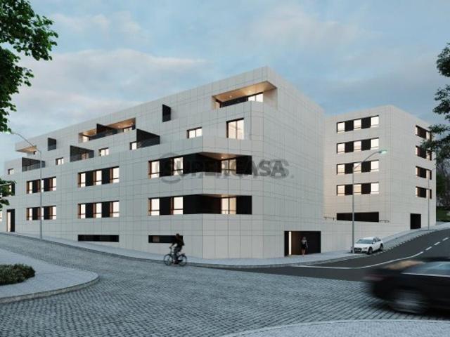 Casa venda em Porto, Lordelo Do Ouro
