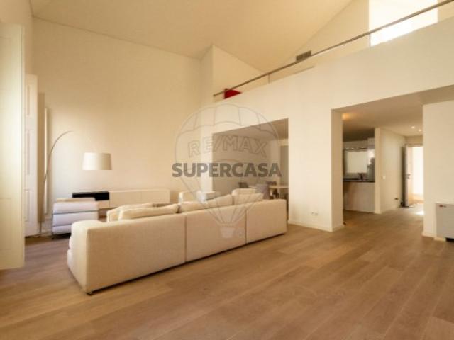 Casa venda em Misericórdia, Lisboa