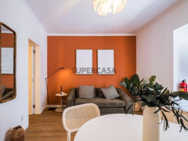 Casa venda em Santa Catarina, Lisboa