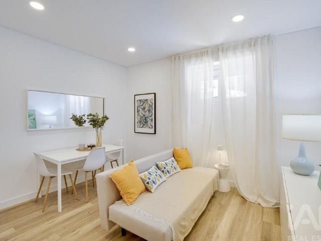 Apartamento venda em Moscavide e Portela, Loures