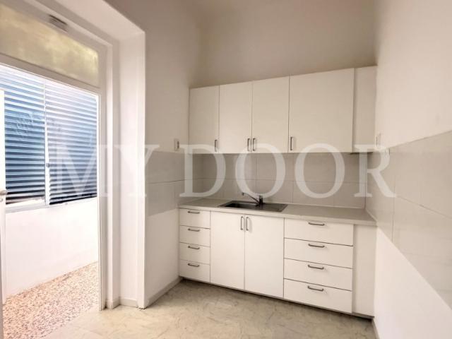 Apartamento alugar em Santiago Dos Velhos, Lisboa