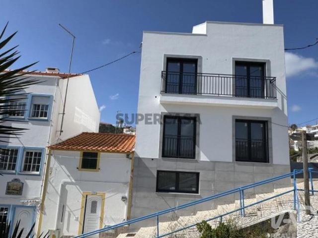 Casa venda em Pederneira, Leiria