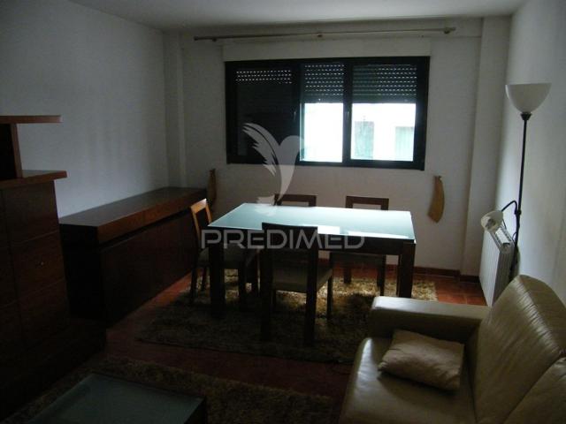 Apartamento alugar em Portalegre