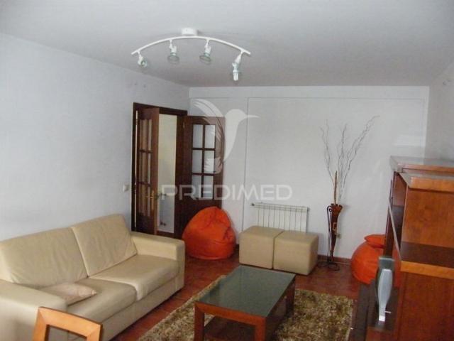 Apartamento alugar em Portalegre