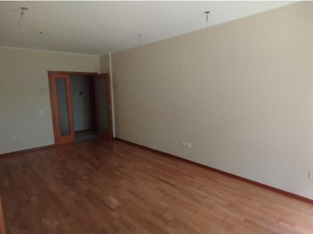 Apartamento alugar em Lugar do Castelo, Vila Nova De Gaia